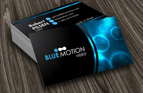 Small space, big impression – make business cards work for you